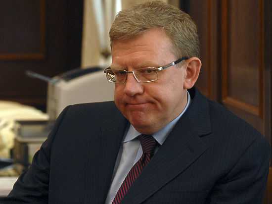 На экономическом конгрессе в Петербурге Алексею Кудрину объяснили, сколько зарабатывают бюджетники