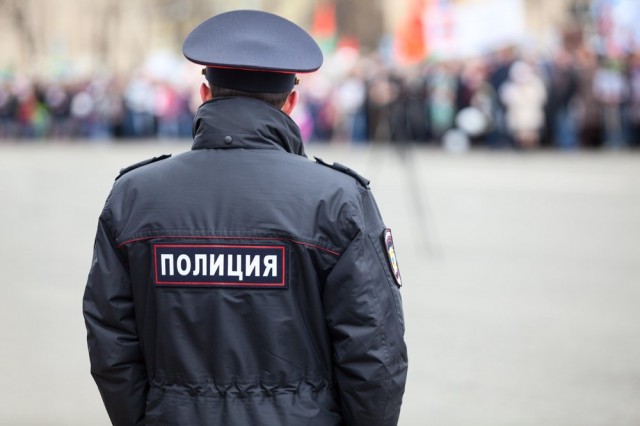 Полицейским предложили награду за хорошую службу