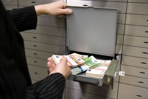 Есть банковский счет — плати налог