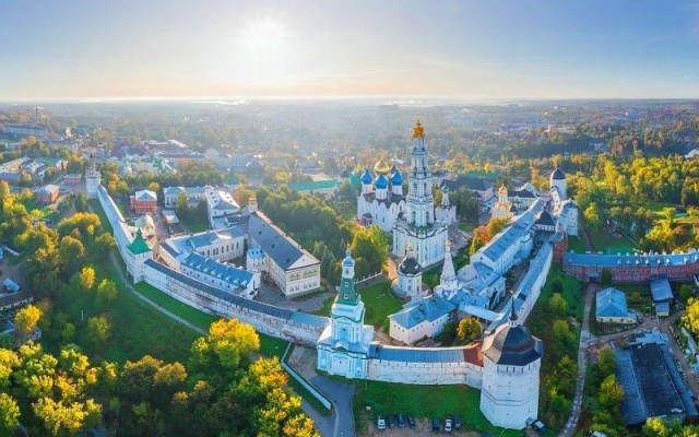 В Ярославской области поднимут зарплату бюджетникам