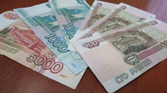 Сотрудник профсоюзного движения из Архангельска попытался прожить на МРОТ