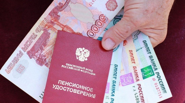 Максим Топилин пообещал проиндексировать пенсии с 1 января