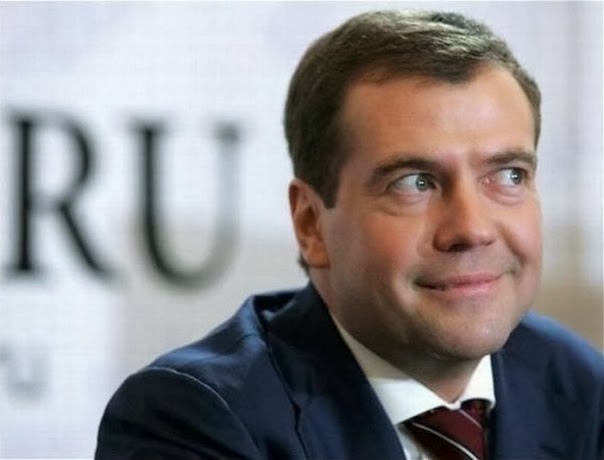«Подарок от Кремля без повода для праздника» «Подарок от Кремля без повода для праздника»