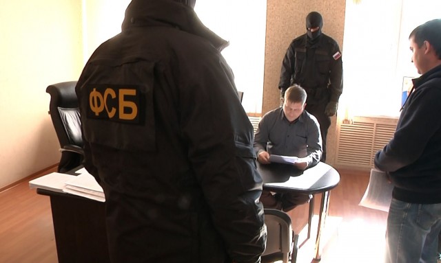Требовали полмиллиона за попустительство