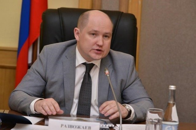 Глава Хакасии остановил увольнения погашением долгов по зарплате