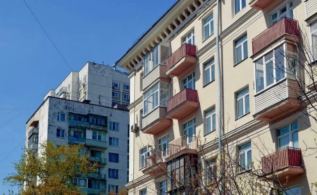 "Вторичка" в старой Москве начала дешеветь впервые с 2022 года
