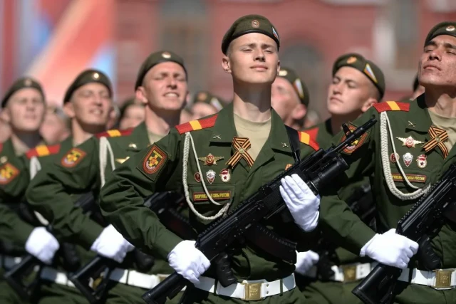 ​Повышение призывного возраста для прохождения военной службы