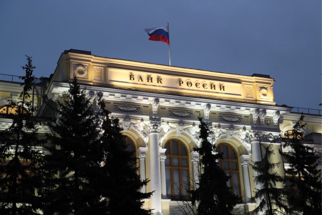 ​Отечественные банки стали поднимать ставки по своим вкладам