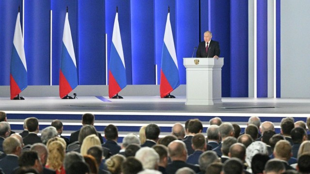 ​Власти страны приступили к исполнению поручений Владимира Путина