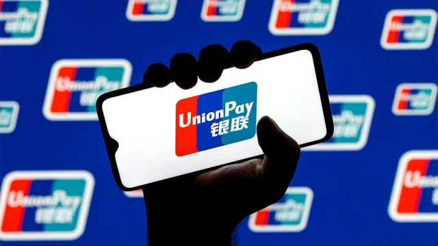 Карты UnionPay одного из российских банков перестанут работать за границей